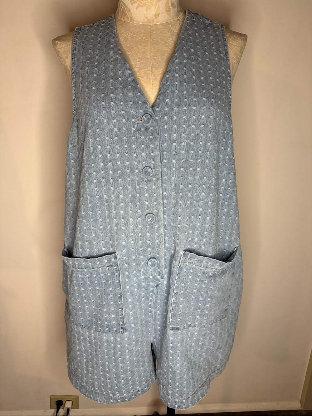 Ladies XXL Tuckernuck Myla Lightwash Denim Dot Sleeveless Romper